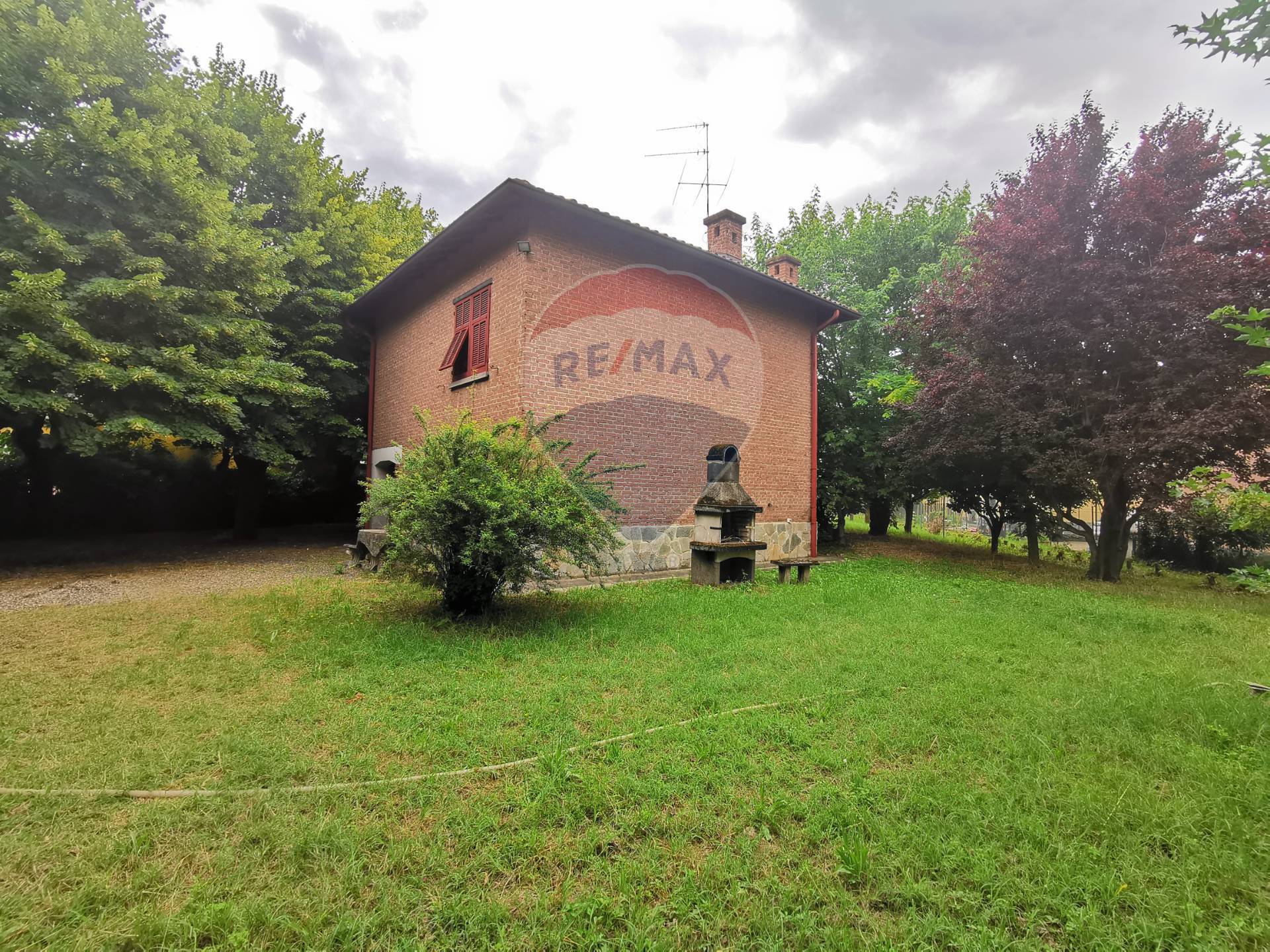  pozzolo-formigaro vendita quart:  re-max-unit