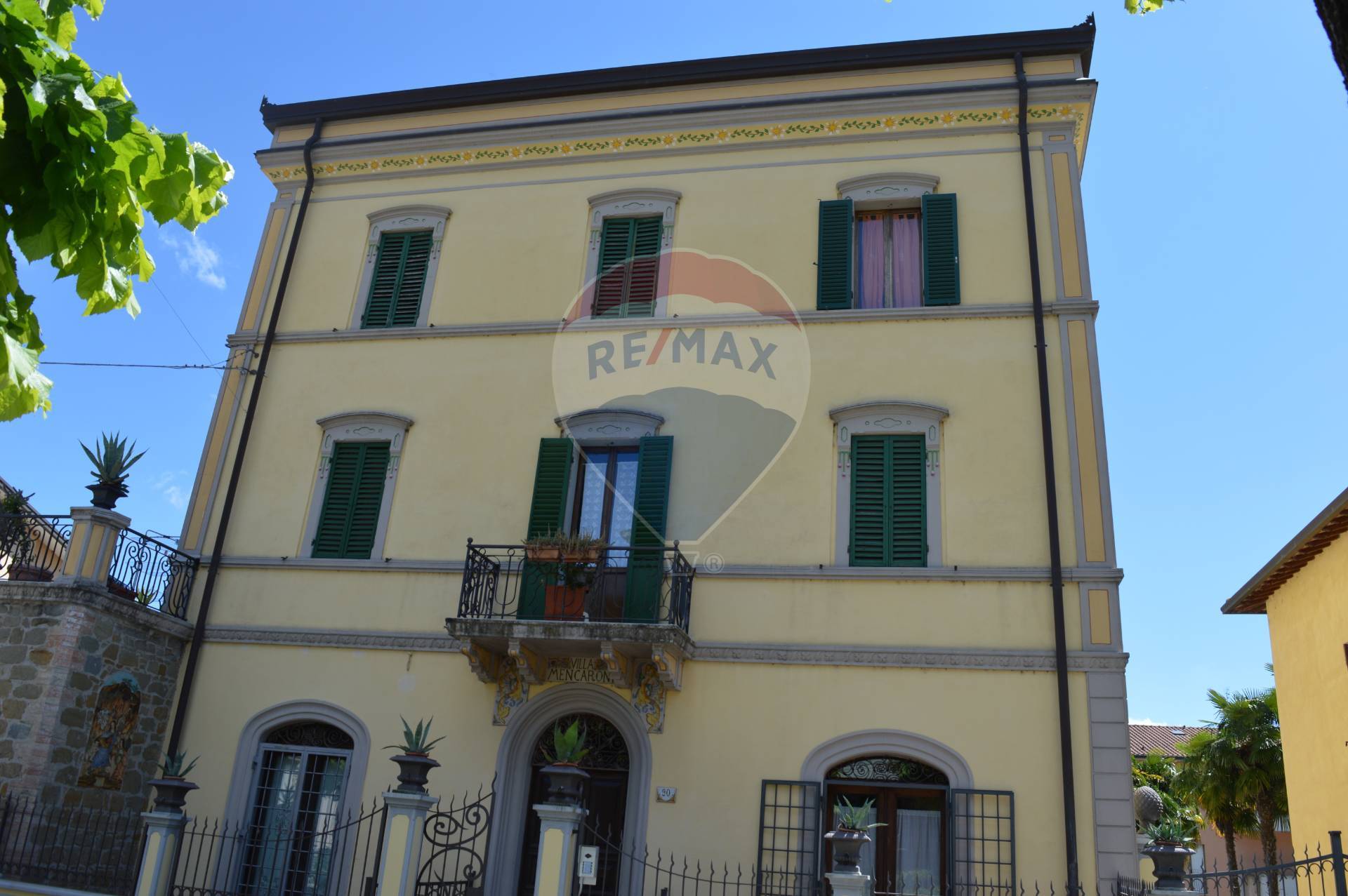  perugia vendita quart: pretola re/max famosa