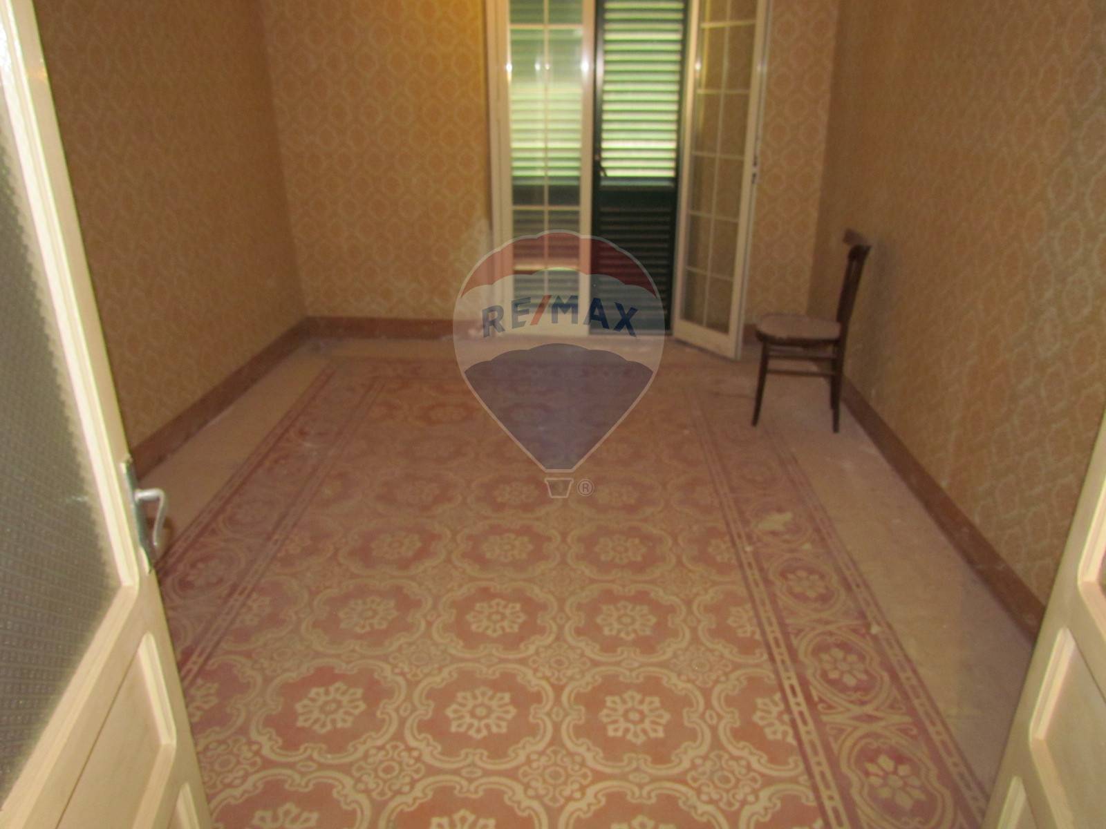 Villa Unifamiliare - Indipendente CARINI vendita    RE/MAX Hunters