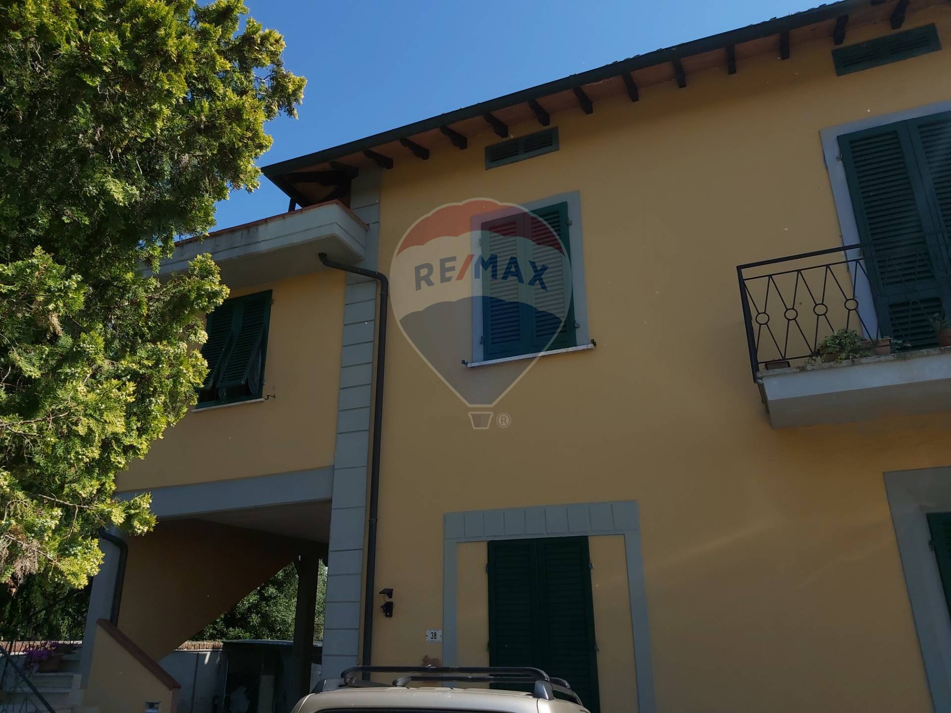  san miniato vendita quart:  re/max ideale