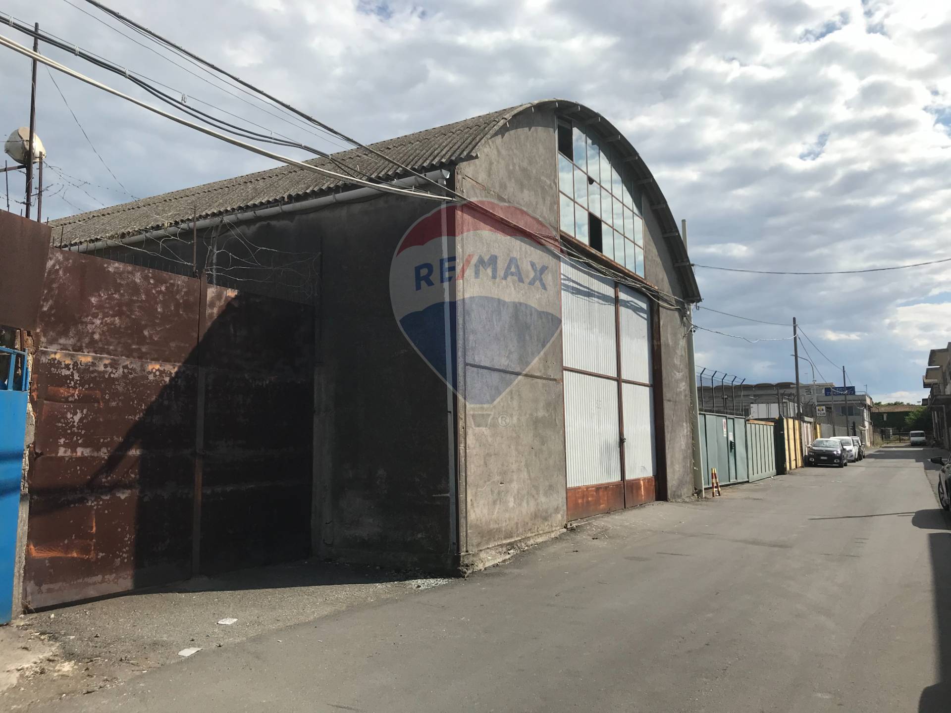 Capannone Commerciale CATANIA vendita  Zona periferica  RE/MAX Estates