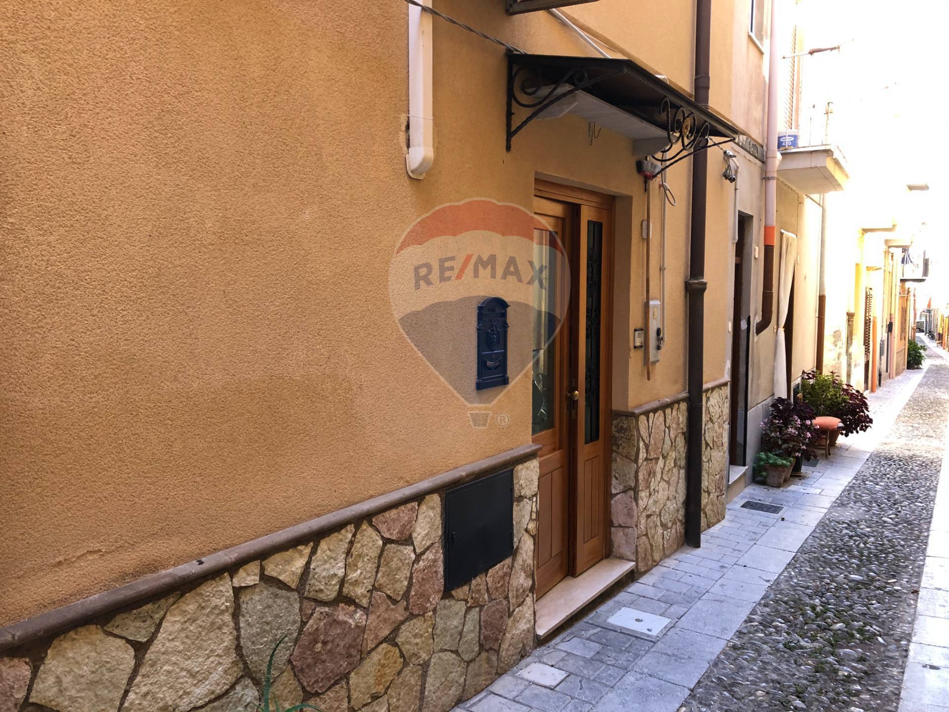 Villa Unifamiliare - Indipendente TERMINI IMERESE vendita    RE/MAX Master Home