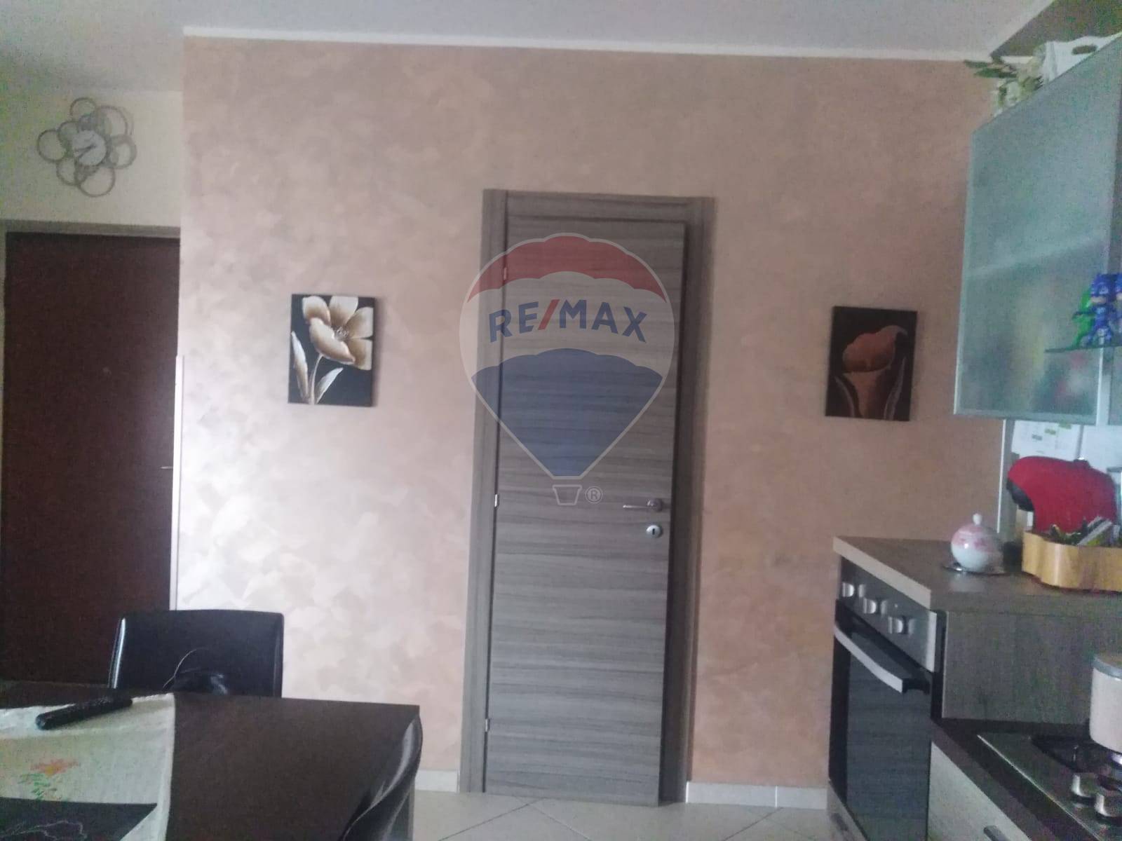 Appartamento NICOSIA vendita    RE/MAX Domus Nova