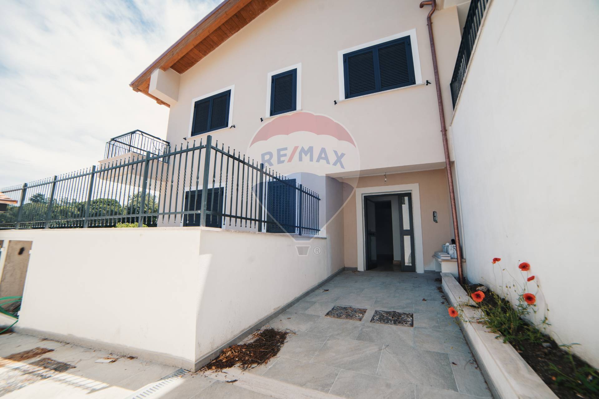 Appartamento MONTE PORZIO CATONE vendita    RE/MAX Confidence