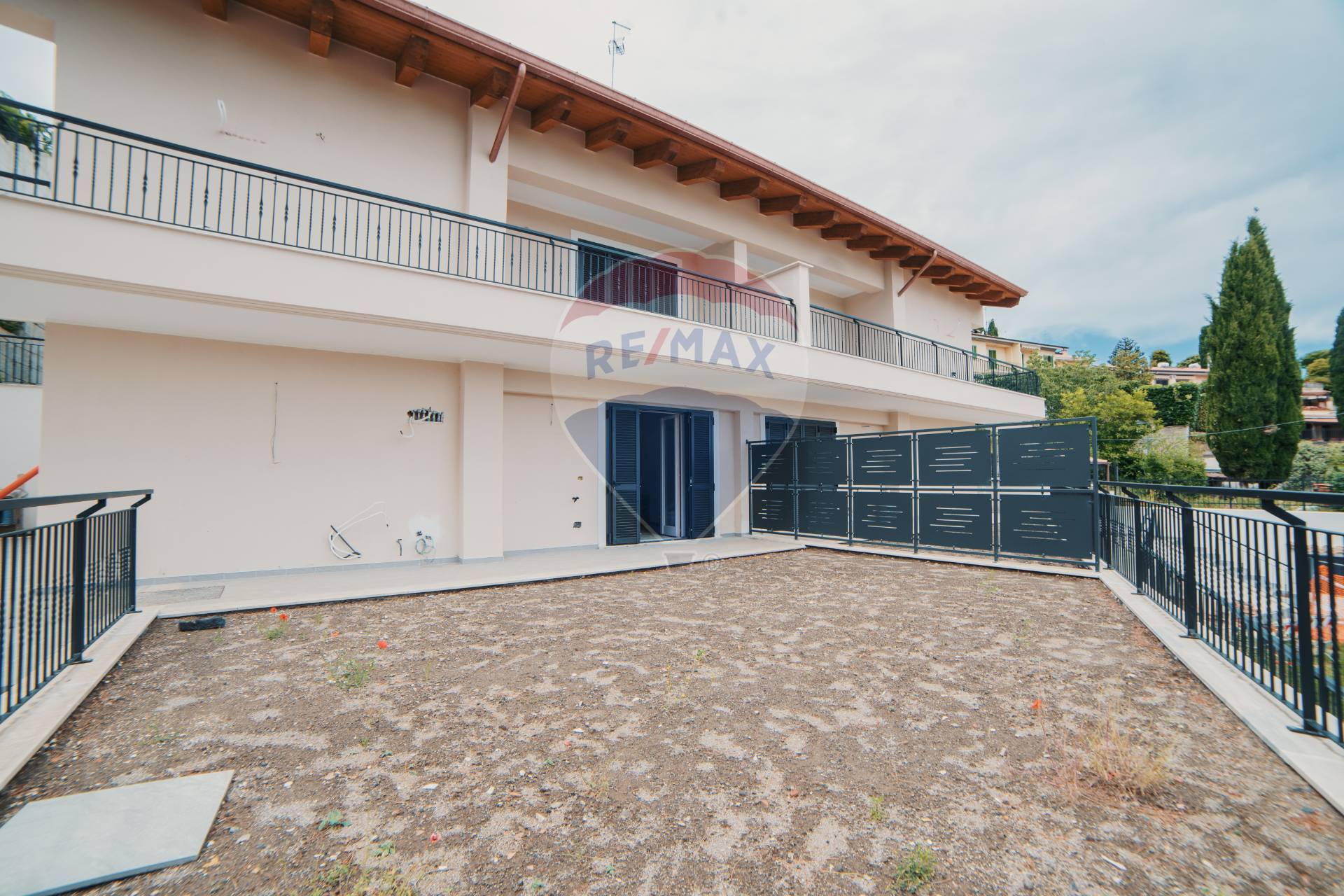 Appartamento MONTE PORZIO CATONE vendita    RE/MAX Confidence