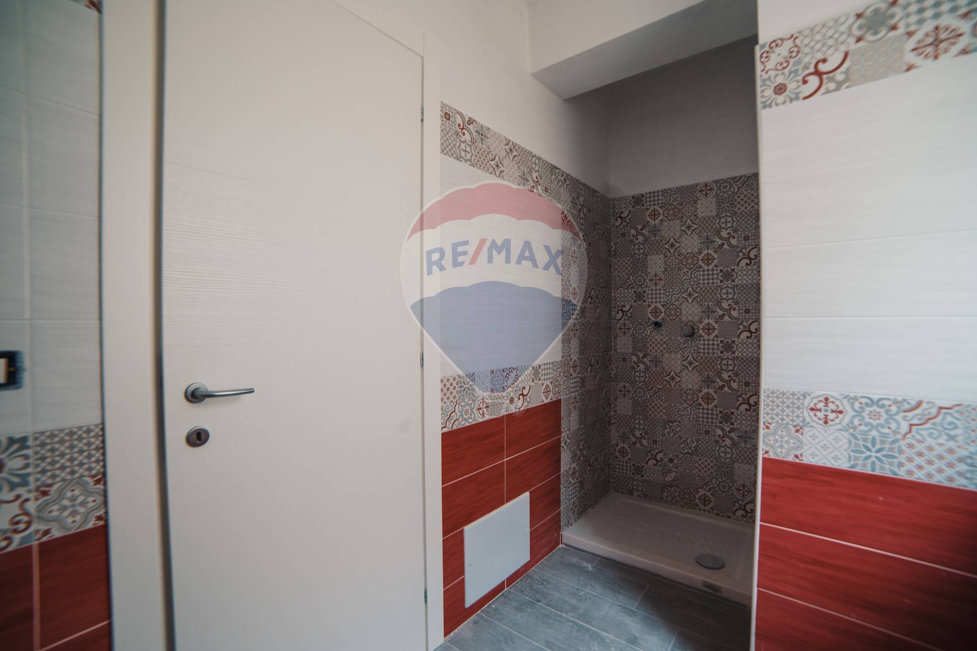 Appartamento MONTE PORZIO CATONE vendita    RE/MAX Confidence