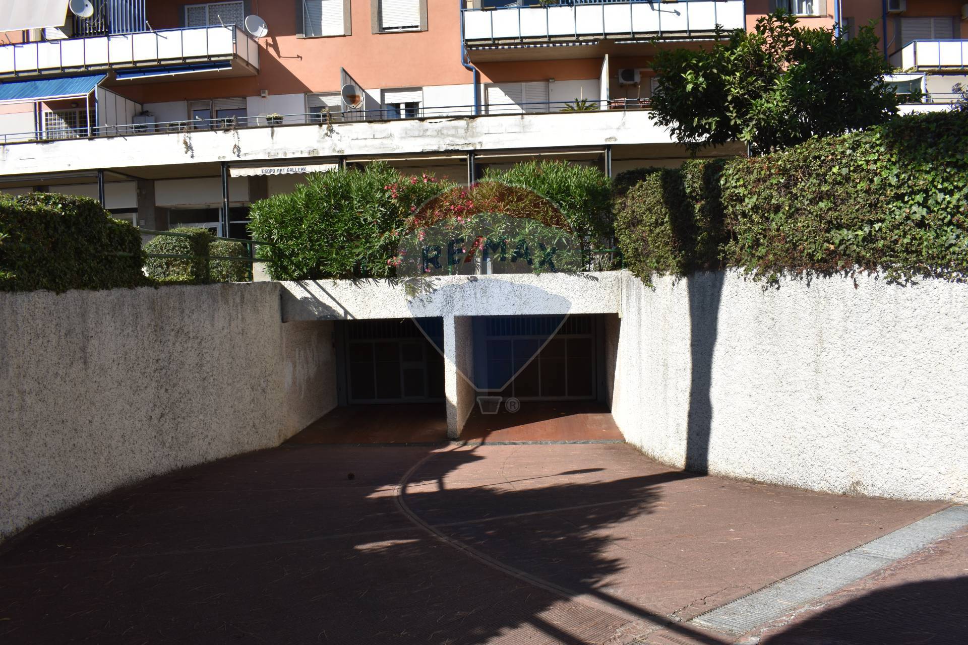 Box auto - Posto auto ROMA vendita  Casalpalocco  RE/MAX United