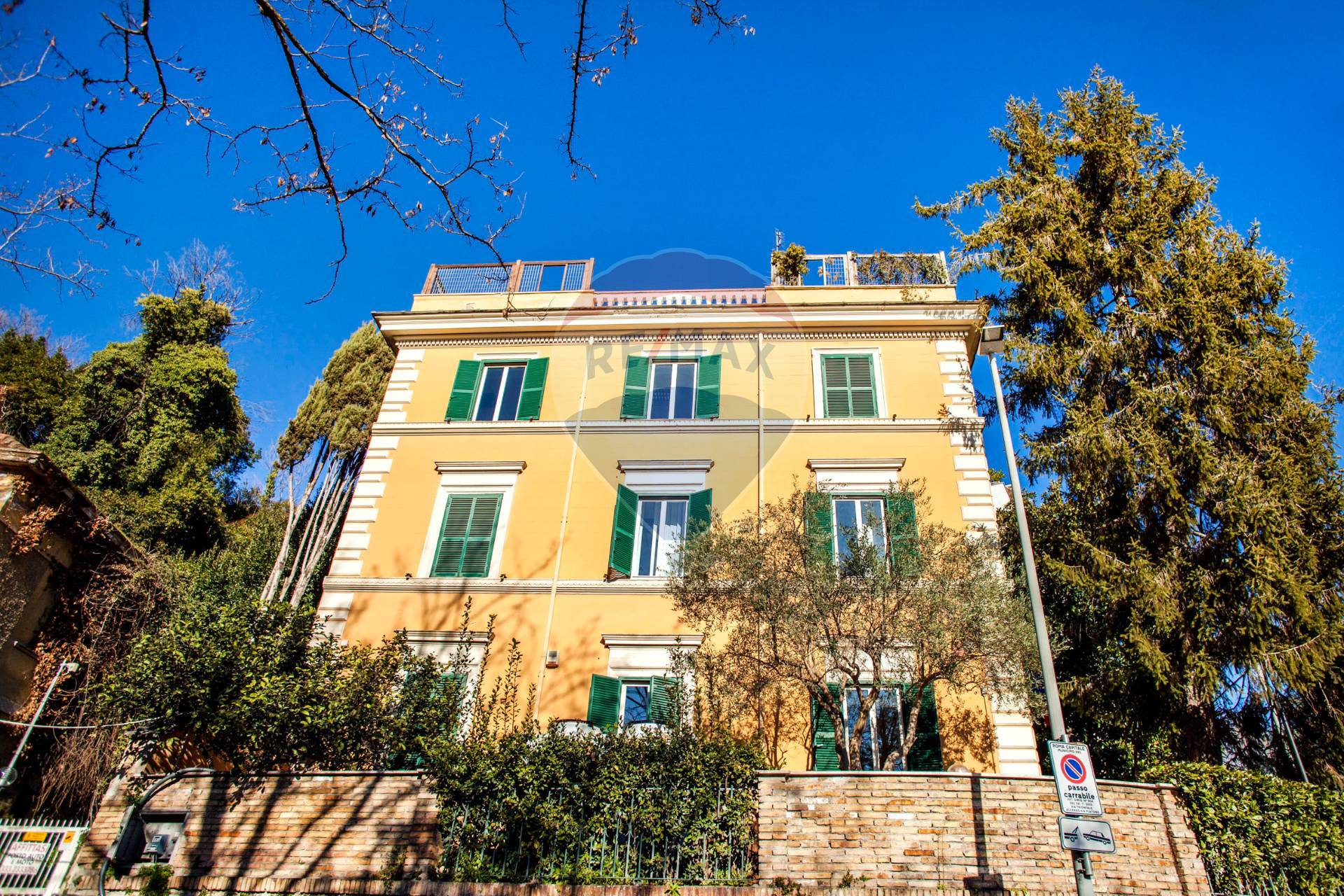 Villa ROMA vendita  Prati  RE/MAX Property