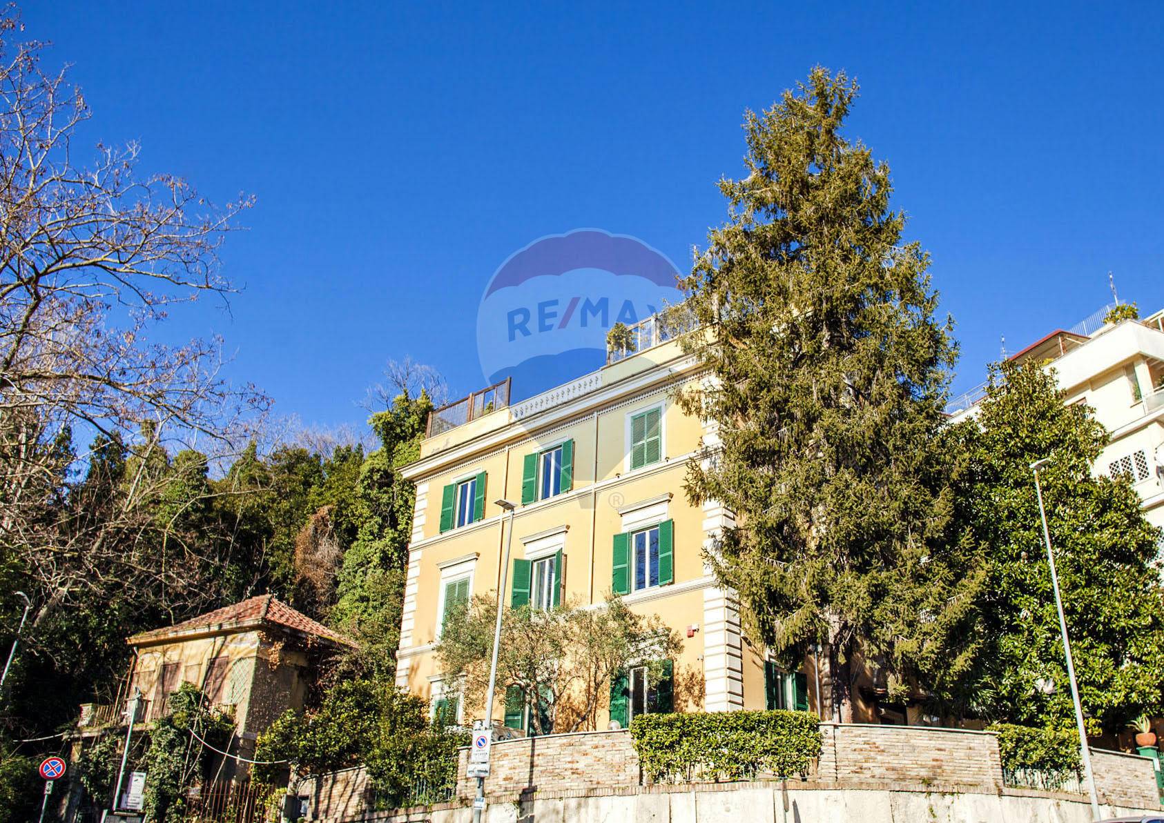  roma vendita quart: prati re/max property