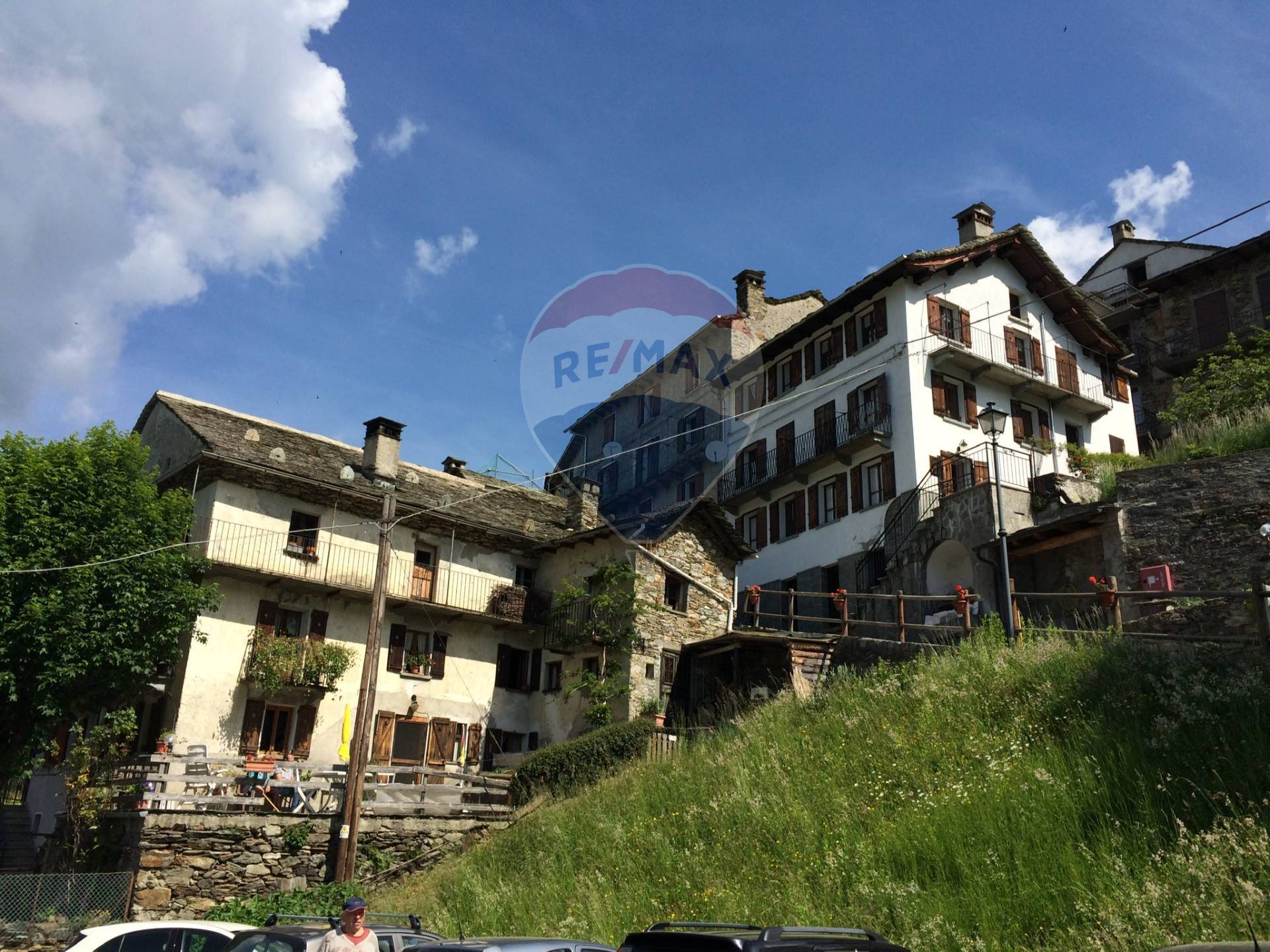 Villa Bifamiliare RIMELLA vendita    RE/MAX Unit