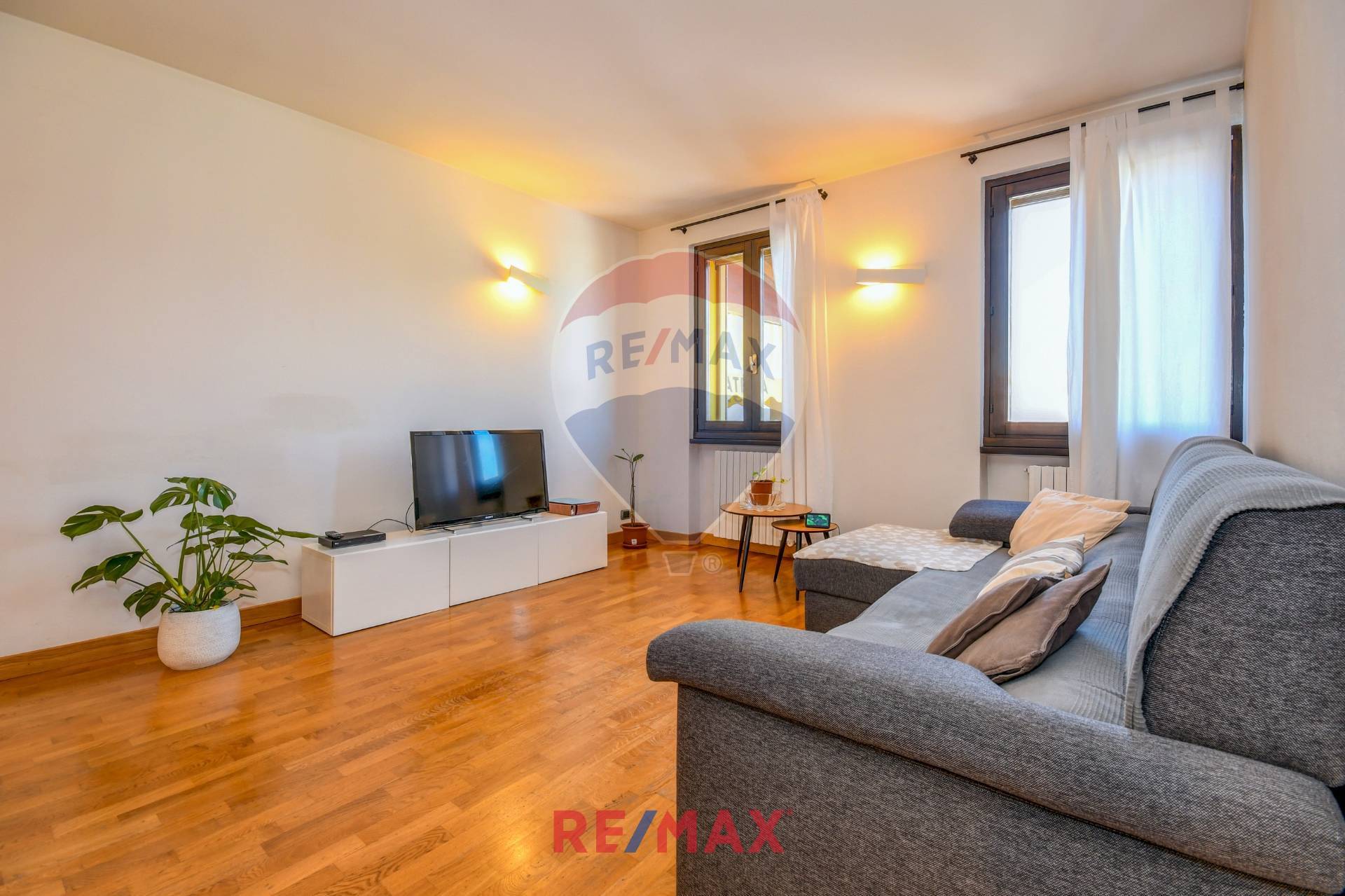 Appartamento MONIGA DEL GARDA vendita    RE/MAX Edilfin