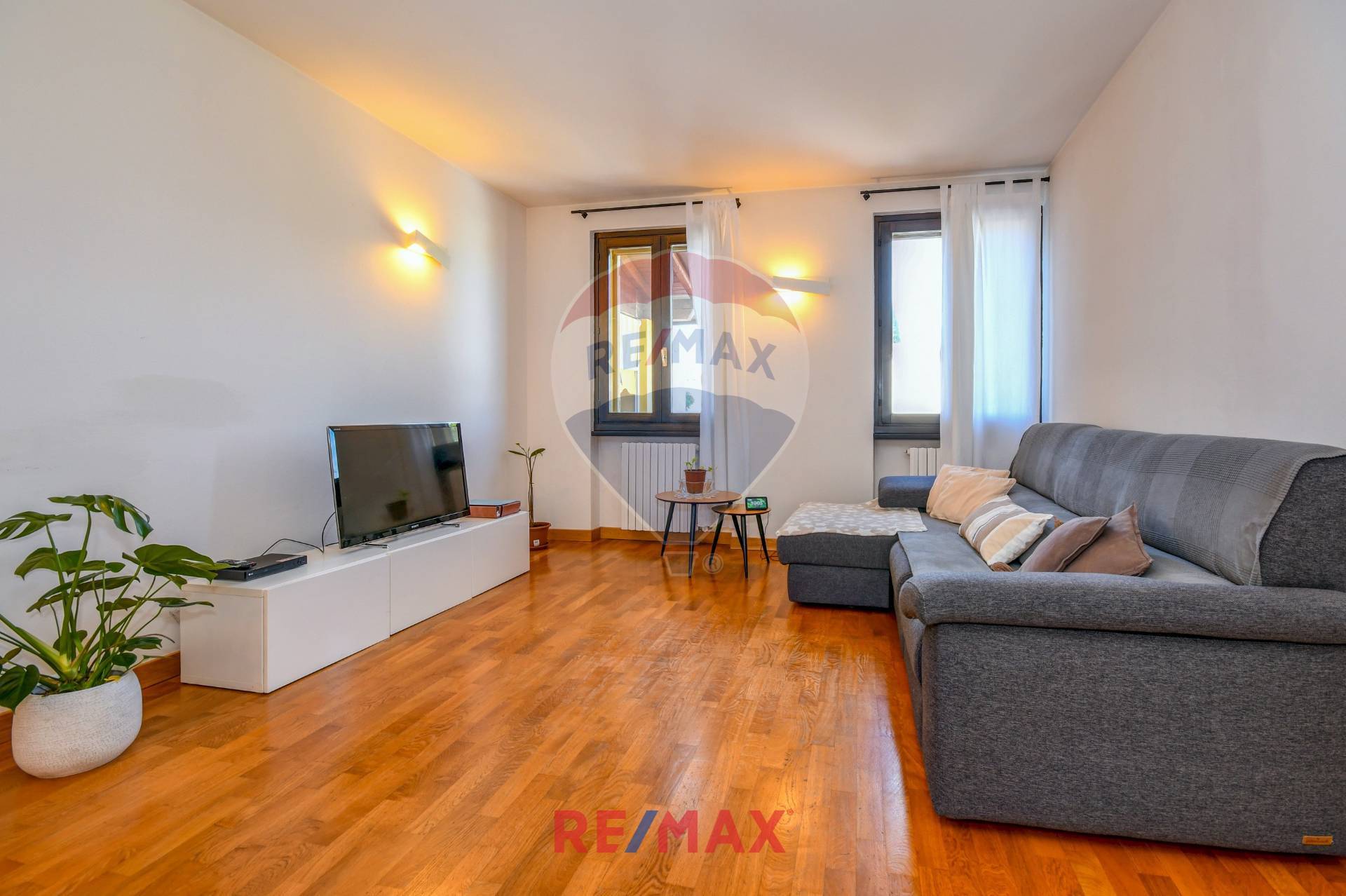 Appartamento MONIGA DEL GARDA vendita    RE/MAX Edilfin