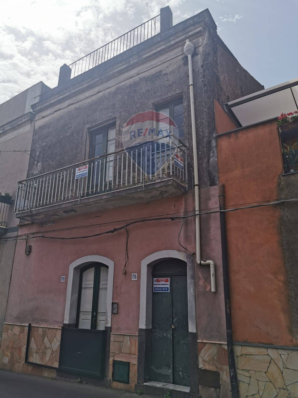  aci catena vendita quart:  re/max estates