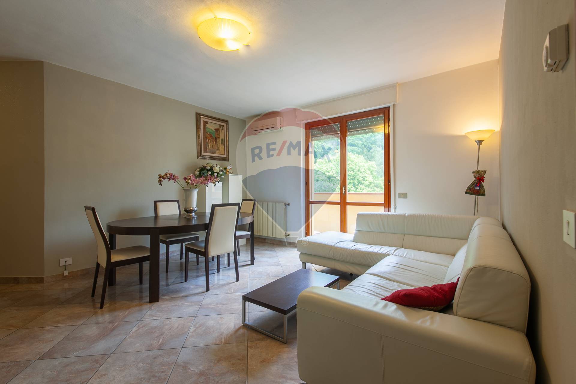 Appartamento MASSAROSA vendita  Bozzano  RE/MAX Professional
