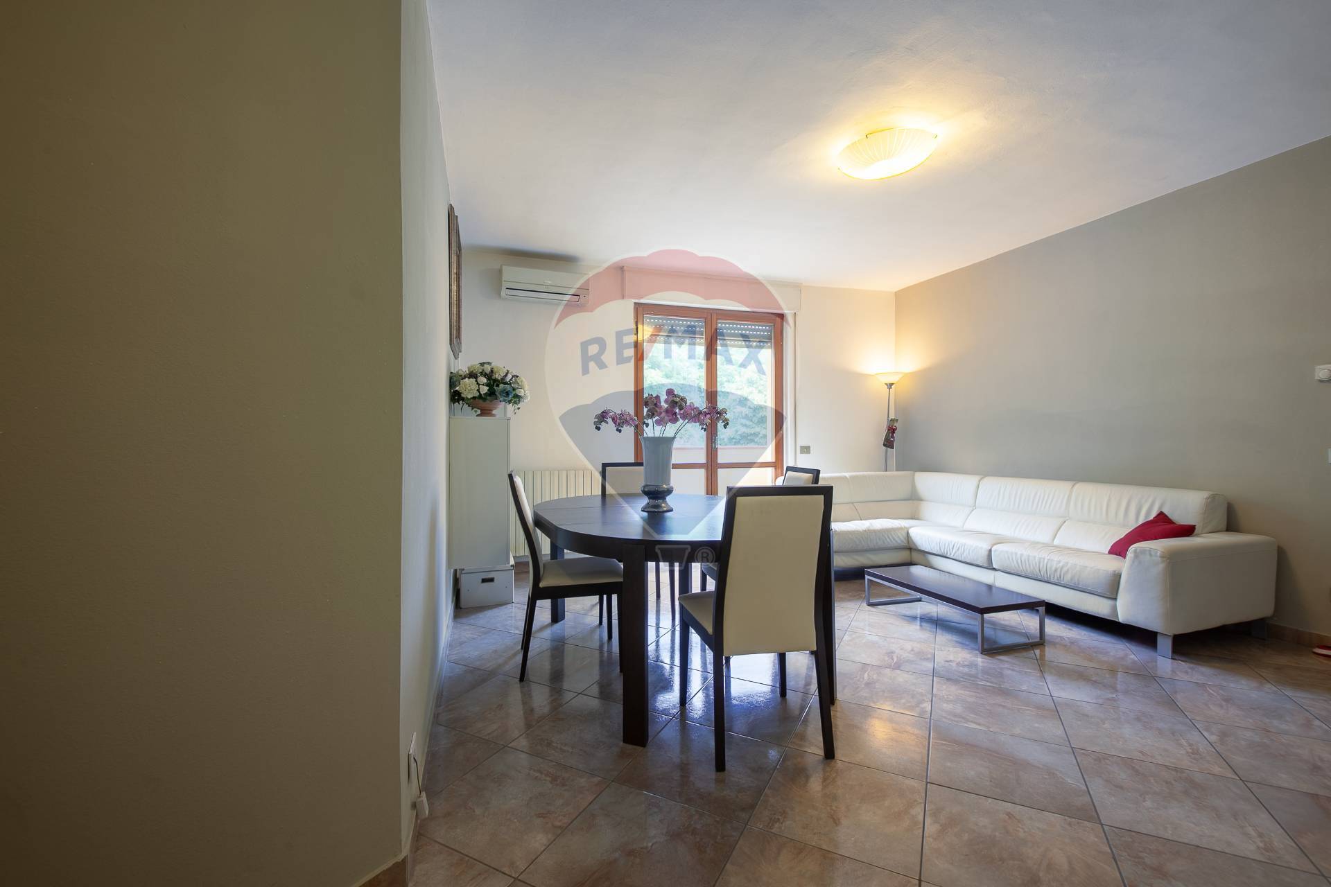 Appartamento MASSAROSA vendita  Bozzano  RE/MAX Professional
