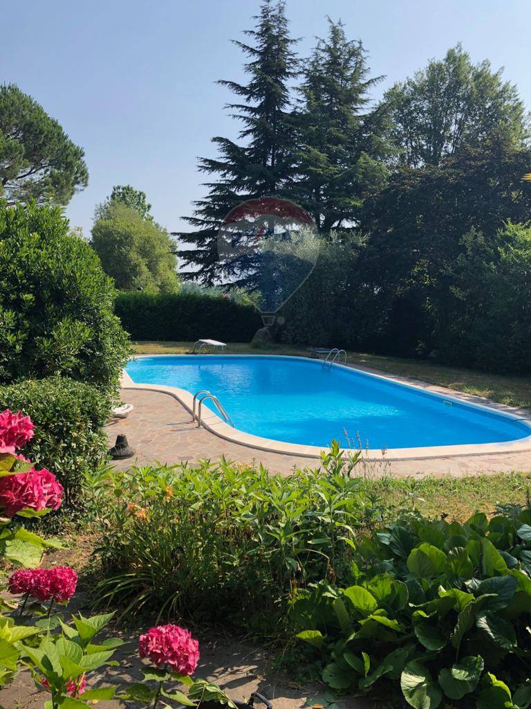 Villa MANERBA DEL GARDA vendita  Solarolo  RE/MAX Edilfin