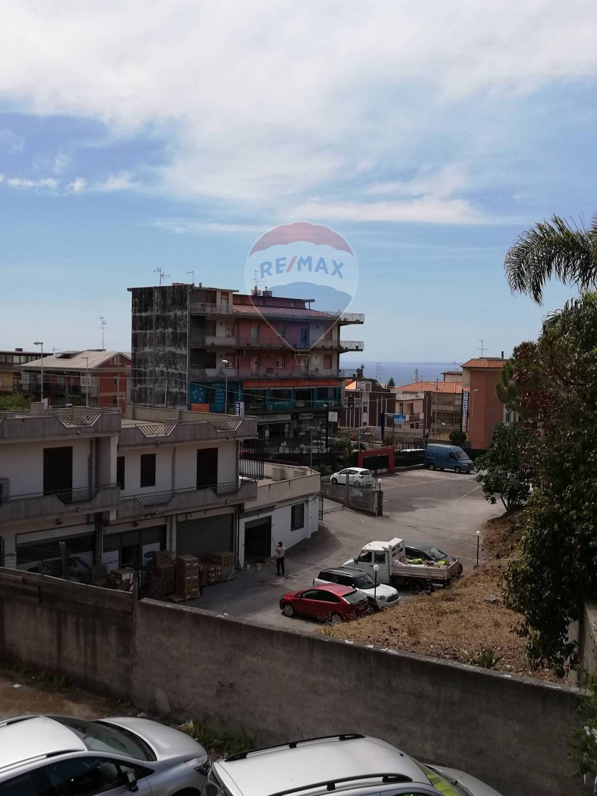 Appartamento GRAVINA DI CATANIA vendita    RE/MAX Domus Nova