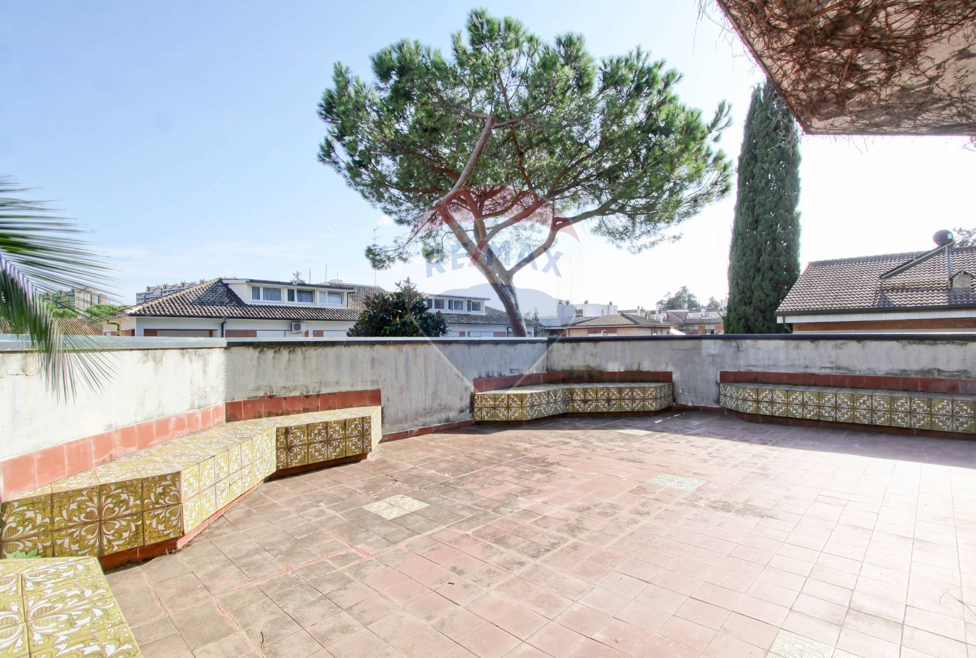  roma vendita quart: eur re/max property