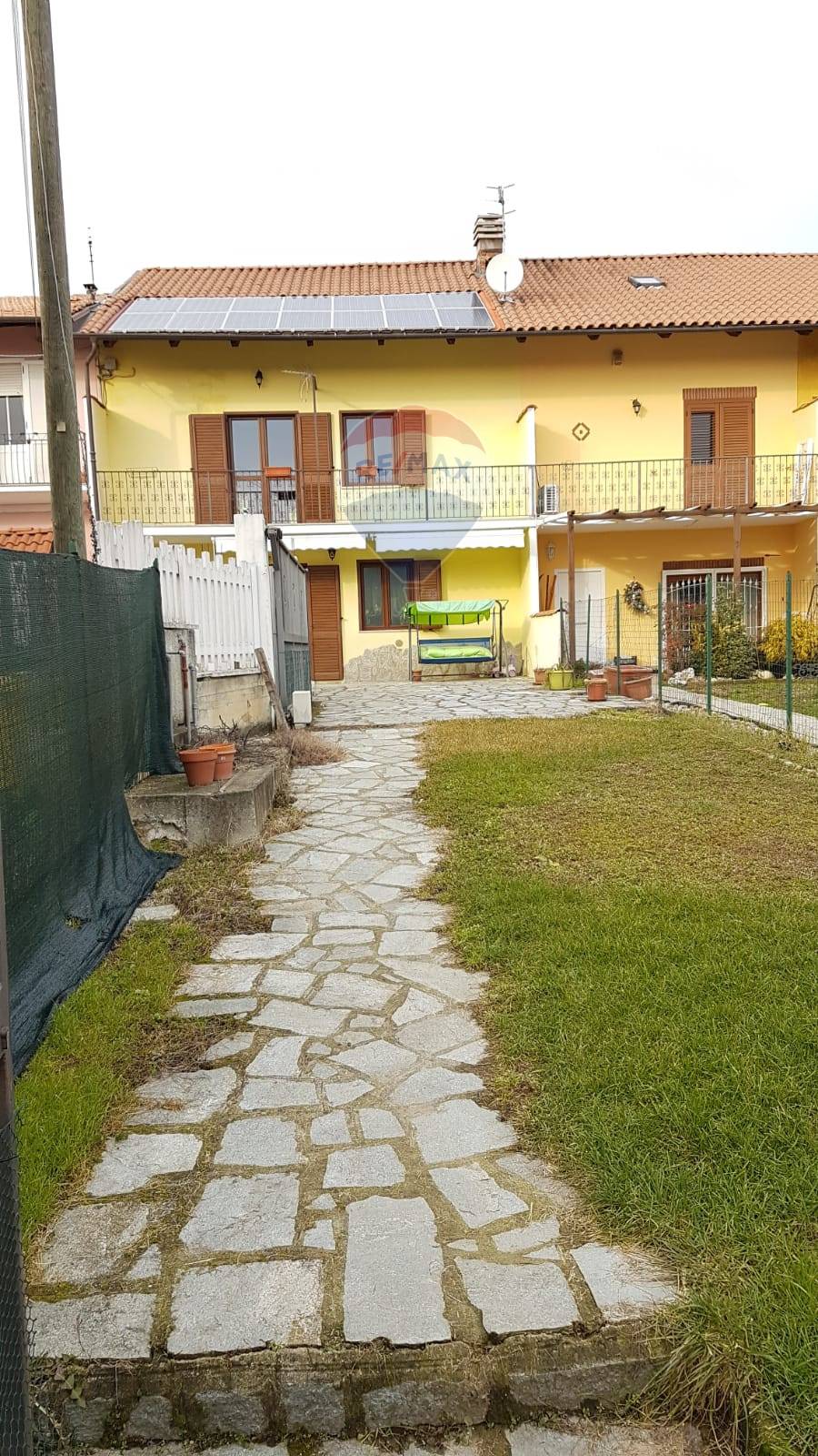  bosconero vendita quart:  re/max sfera