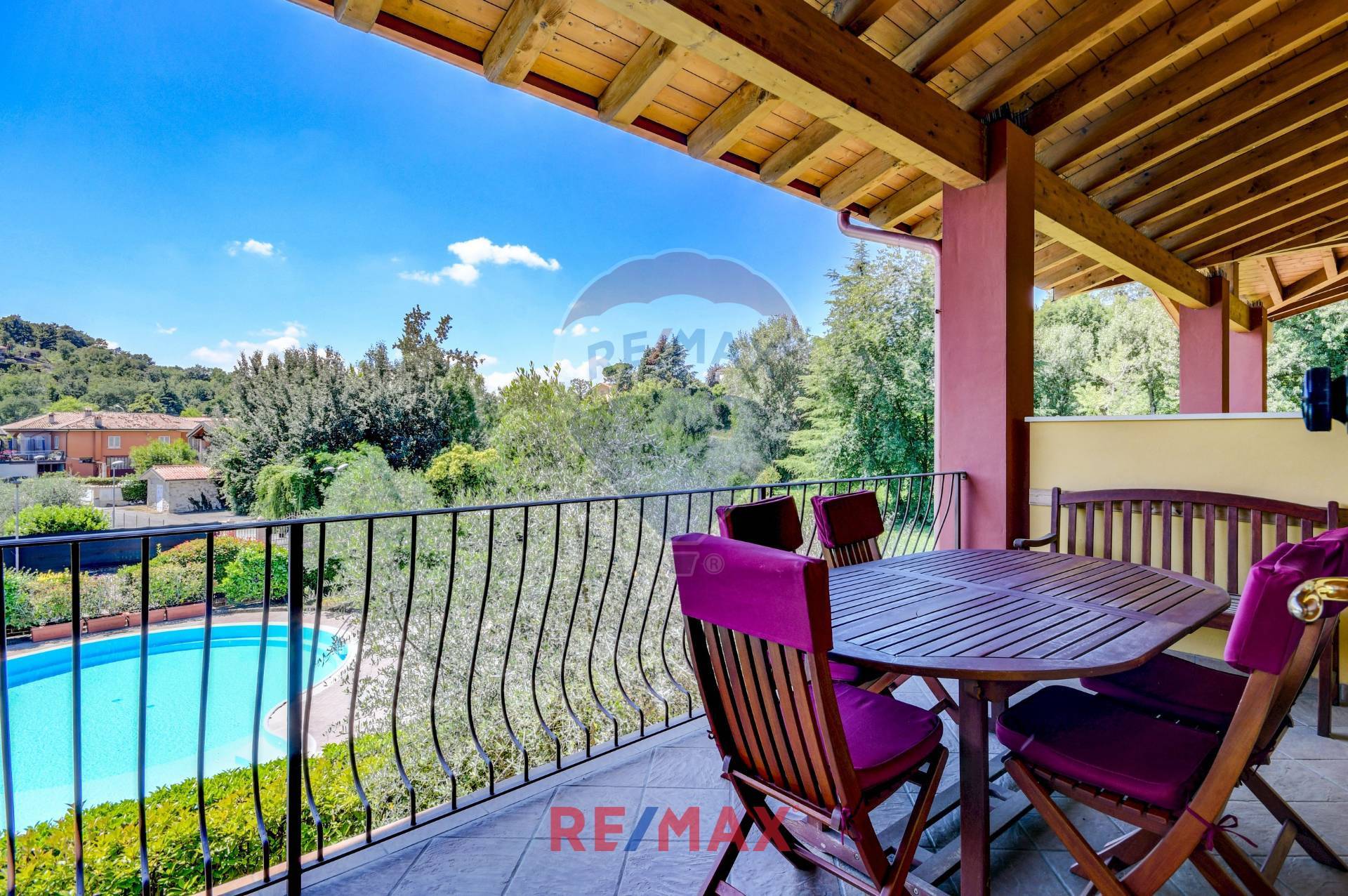  soiano-del-lago vendita quart:  re-max-edilfin