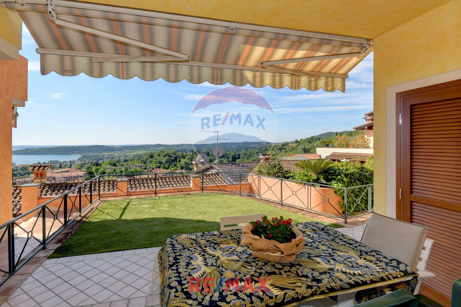 Appartamento PADENGHE SUL GARDA vendita    RE/MAX Edilfin