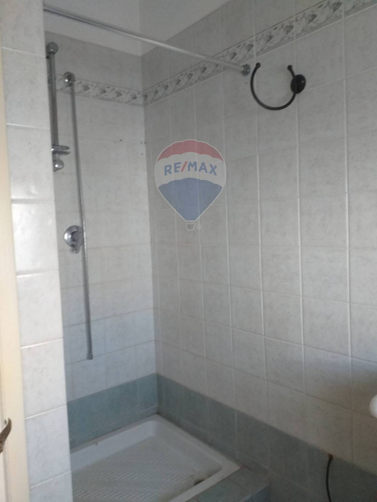 Villa Bifamiliare BUSTO GAROLFO vendita    RE/MAX Nobile