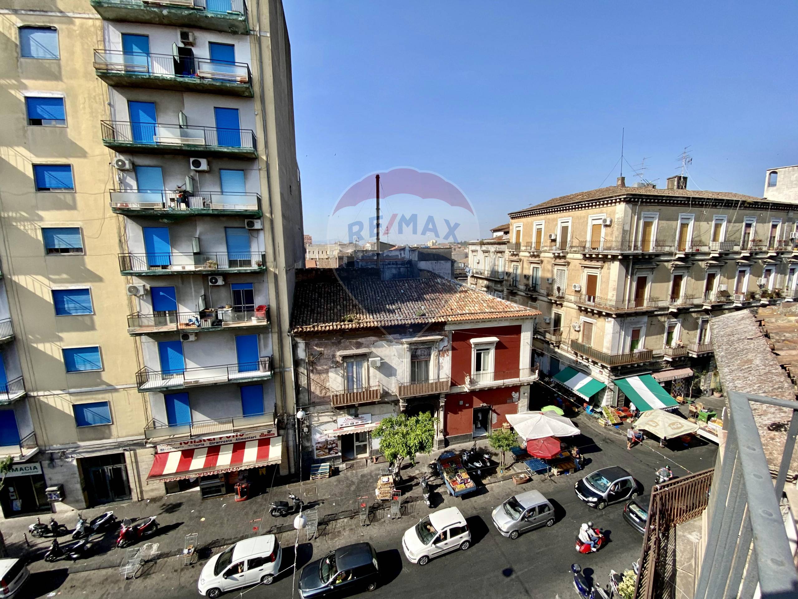 Appartamento CATANIA vendita  Centro Storico  RE/MAX Realizza