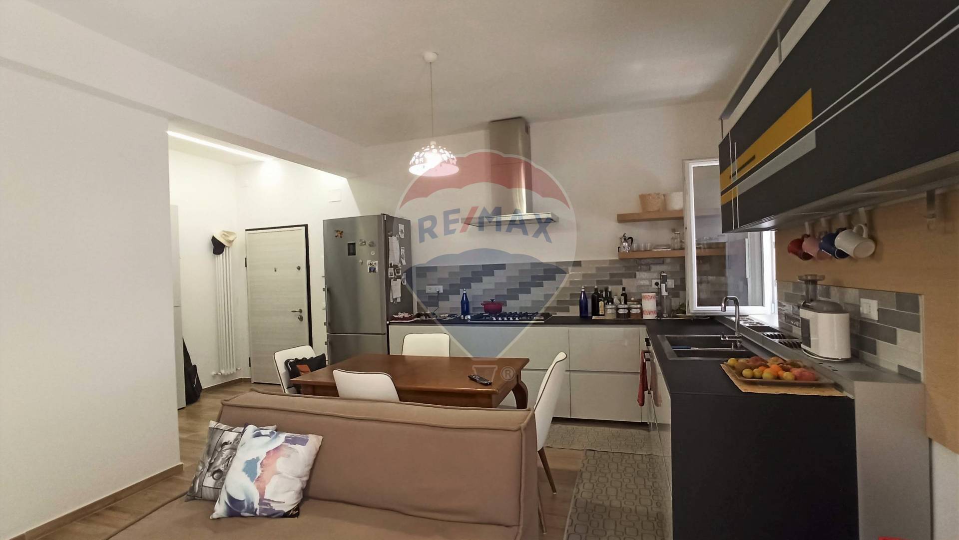 Appartamento FOLLONICA vendita  Centro  RE/MAX Mindset