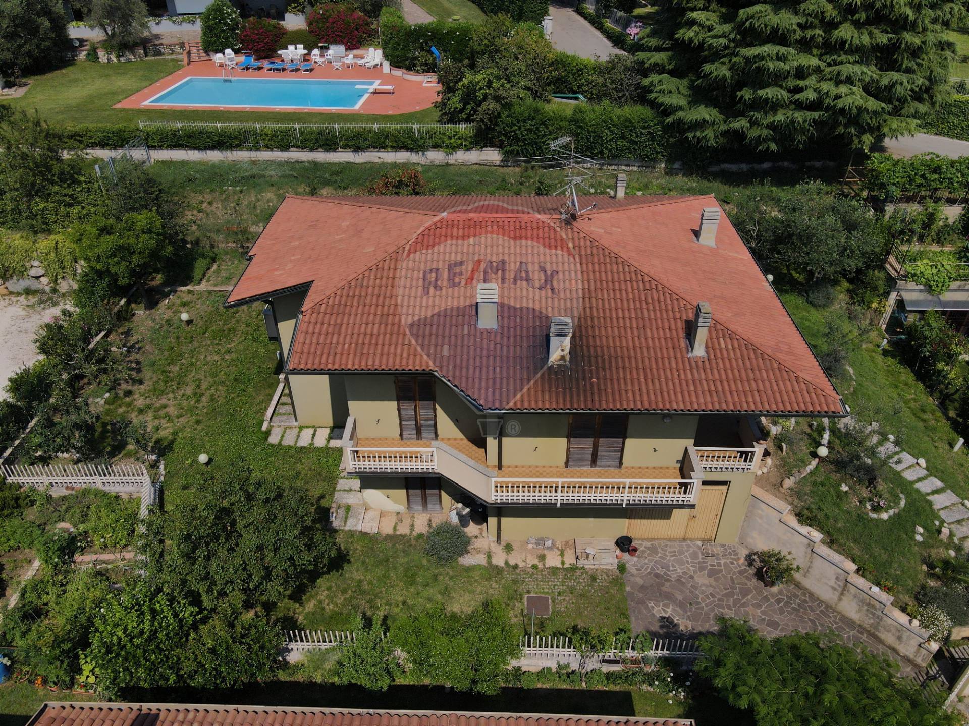 Villa LONATO DEL GARDA vendita    RE/MAX Edilfin