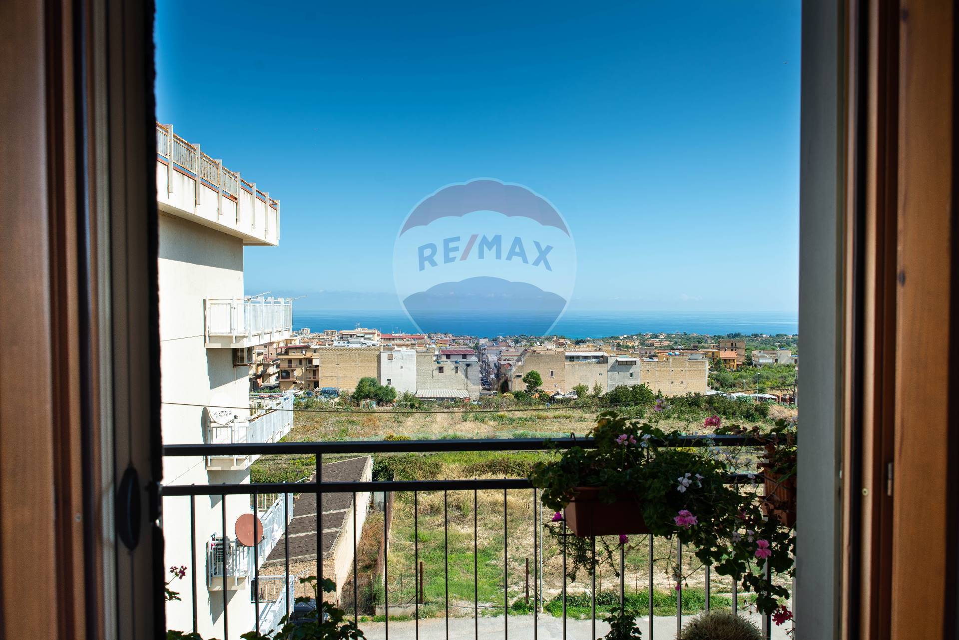 Appartamento CASTELDACCIA vendita    RE/MAX Hunters