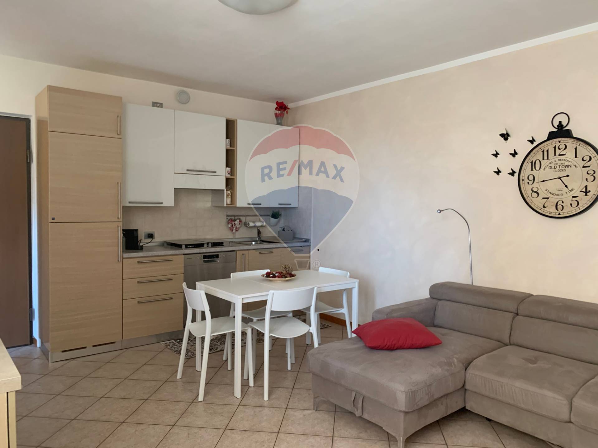 Appartamento SOLZA vendita    RE/MAX Expo