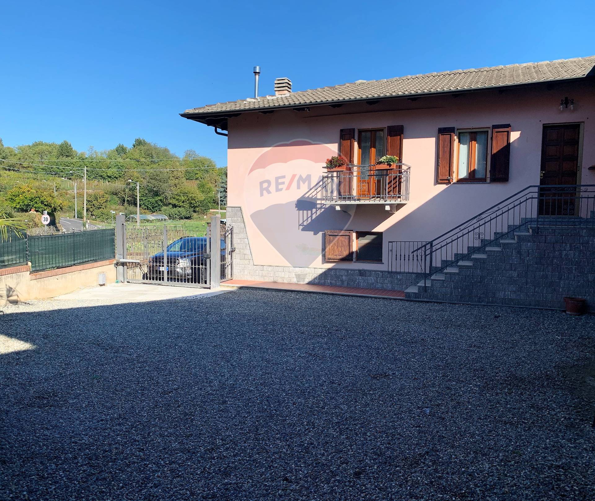 Appartamento DORZANO vendita    RE/MAX Unit