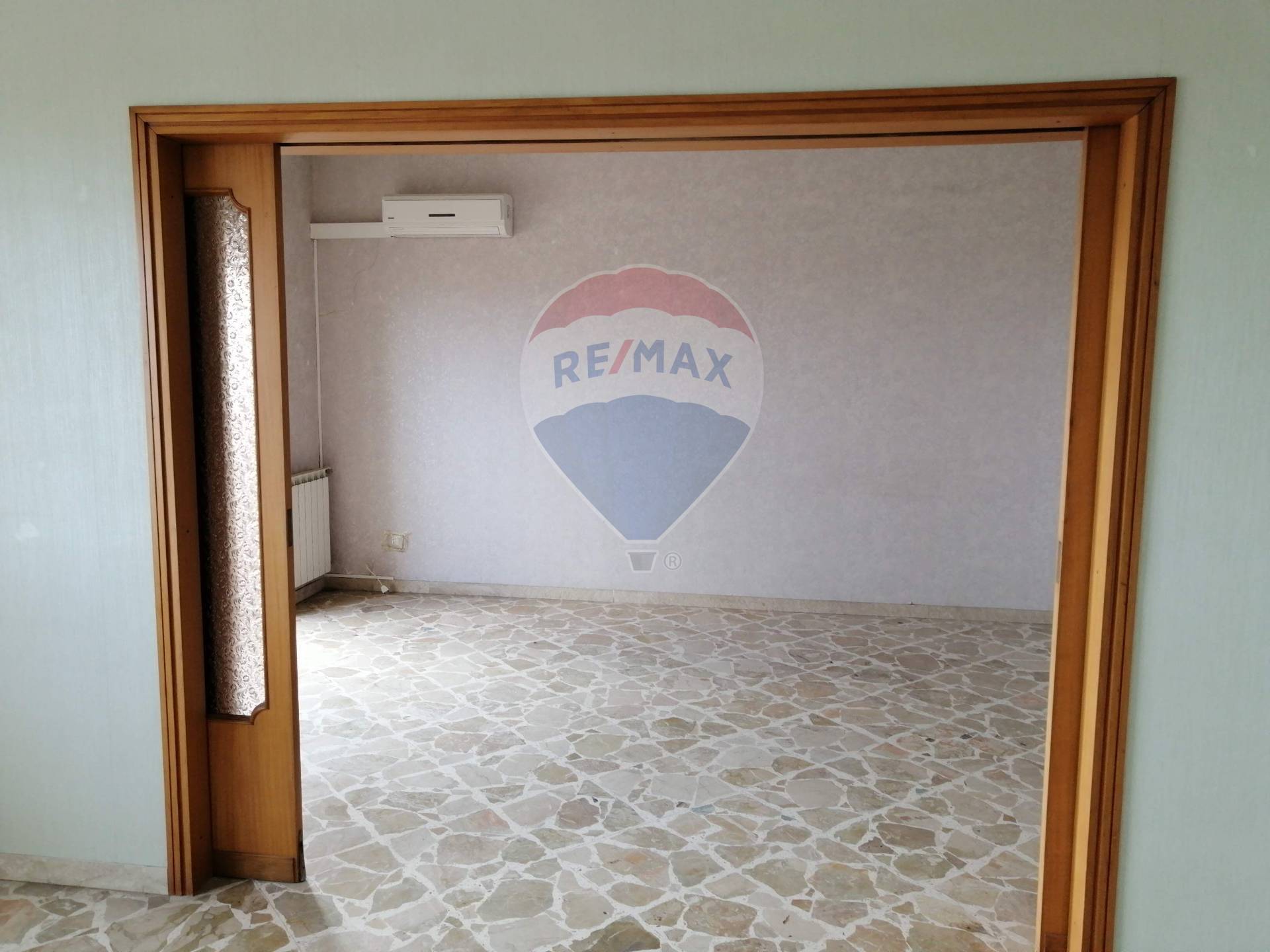 Appartamento GRAVINA DI CATANIA vendita    RE/MAX CasAffare