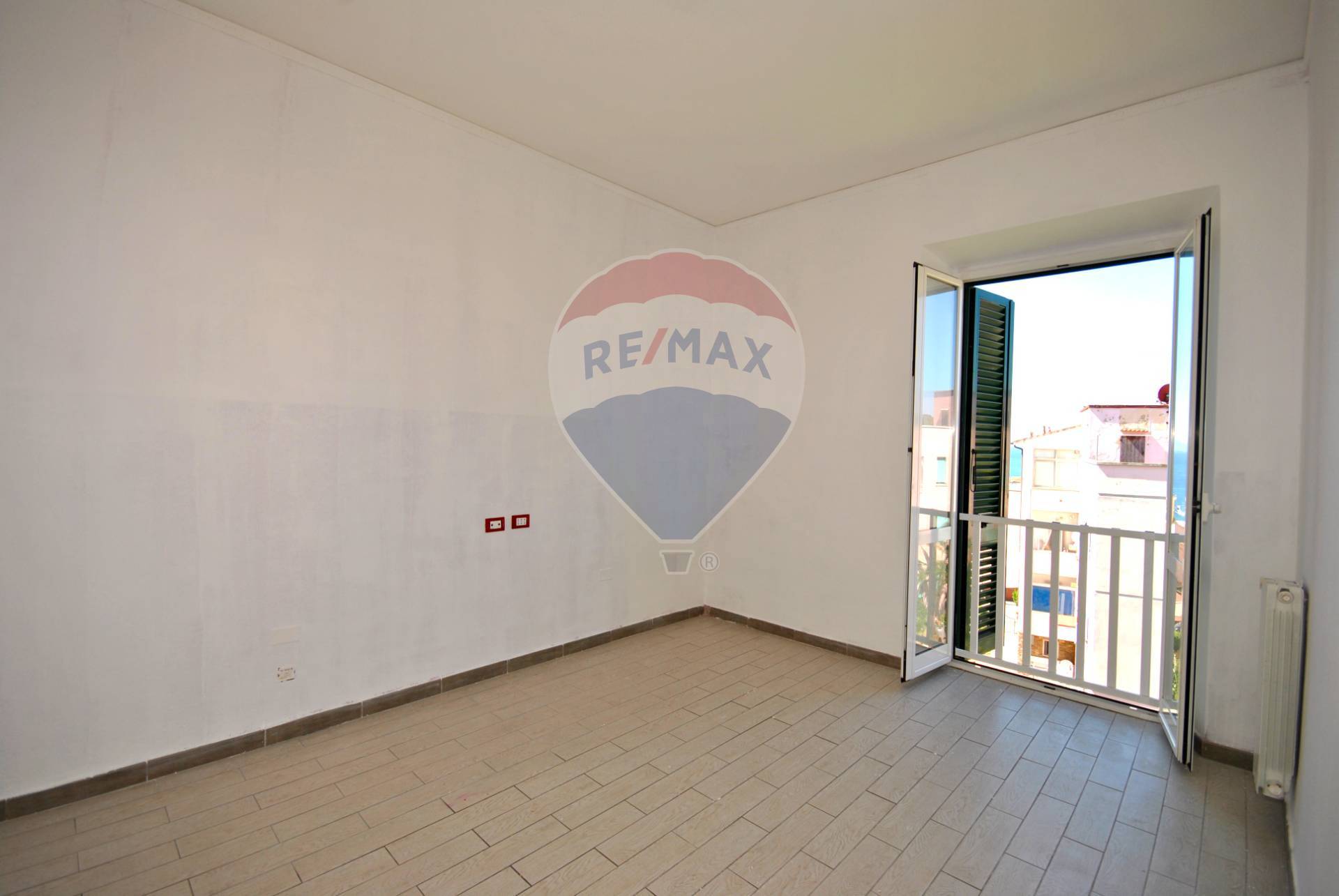 Appartamento PIOMBINO vendita    RE/MAX Mindset