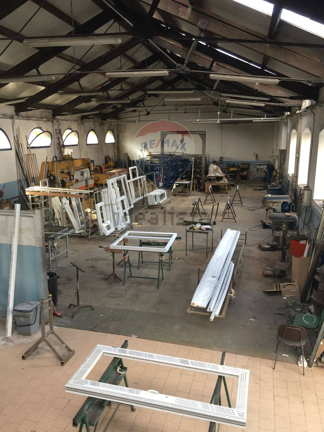 Capannone Commerciale NAPOLI vendita  San Giovanni a Teduccio  RE/MAX Advisor