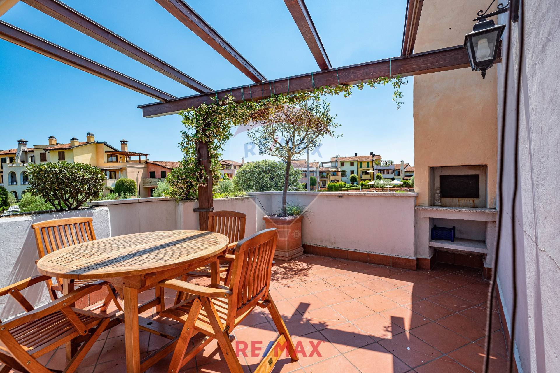 Appartamento PESCHIERA DEL GARDA vendita    RE/MAX Edilfin