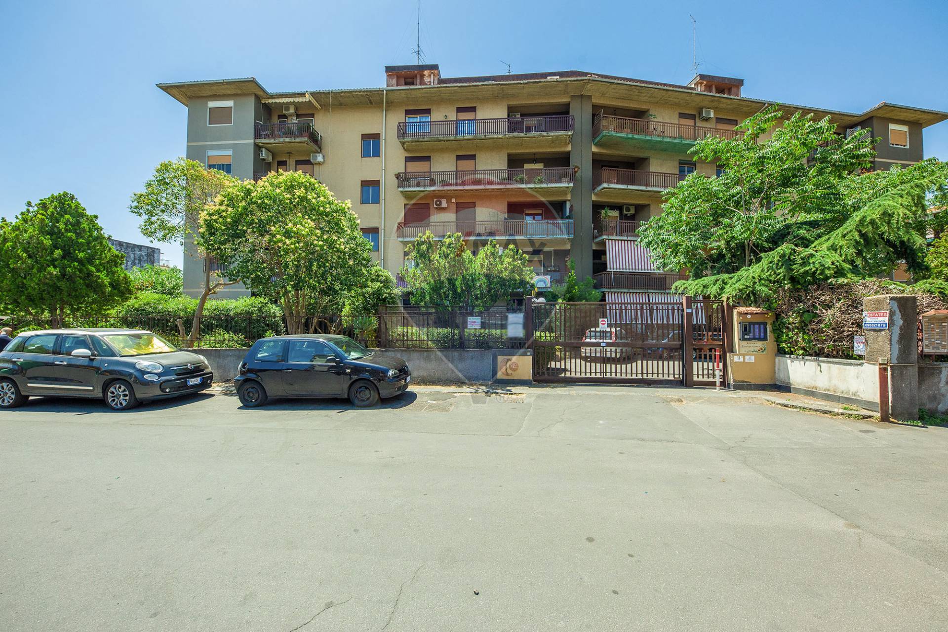  catania vendita quart: barriera re-max-city-home