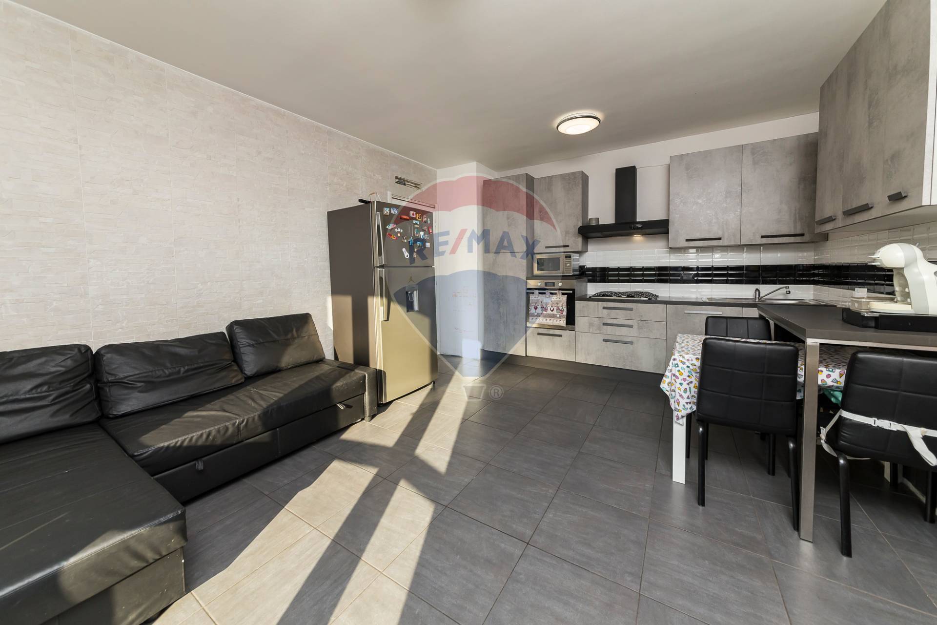 Appartamento GIUSSANO vendita    RE/MAX Futura Immobiliare