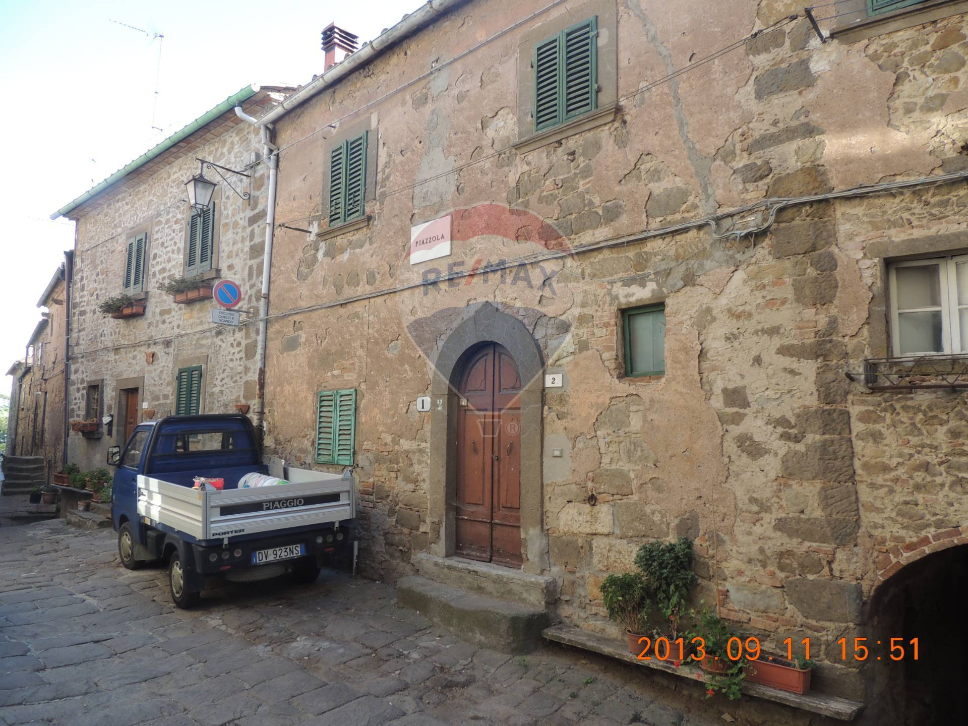  montecatini val di cecina vendita quart:  re/max premiere