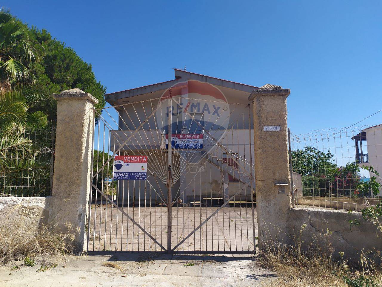  butera vendita quart:  re/max prima classe