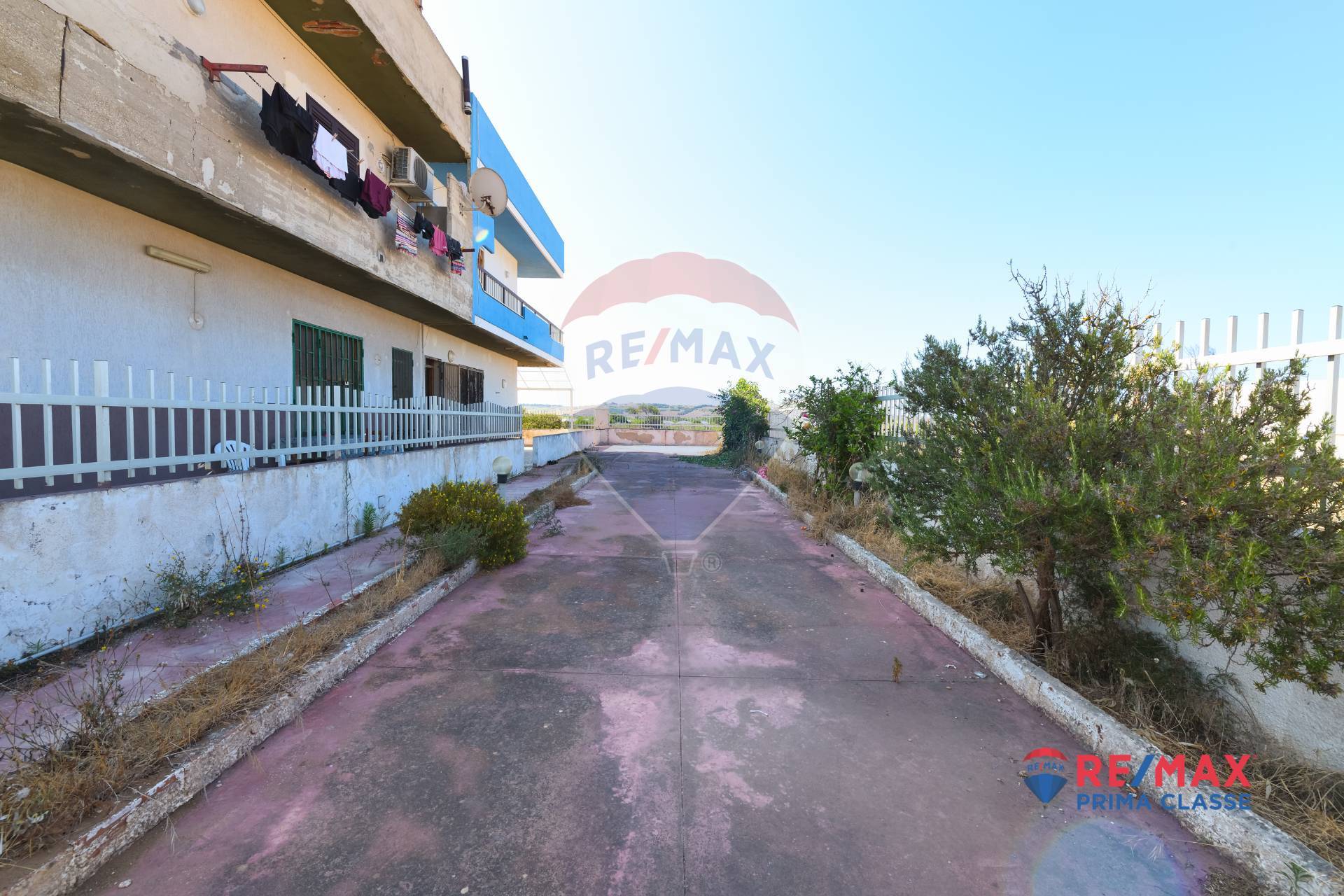 Villa Unifamiliare - Indipendente VITTORIA vendita  Scoglitti  RE/MAX Prima Classe