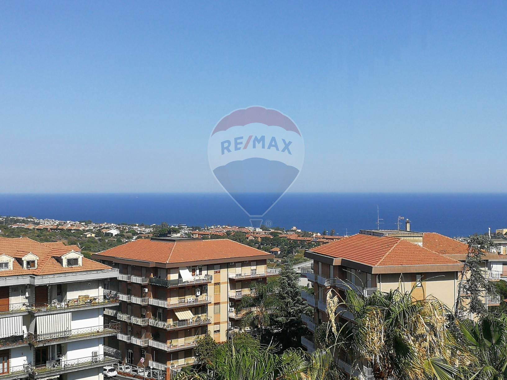  tremestieri-etneo vendita quart:  re-max-city-home