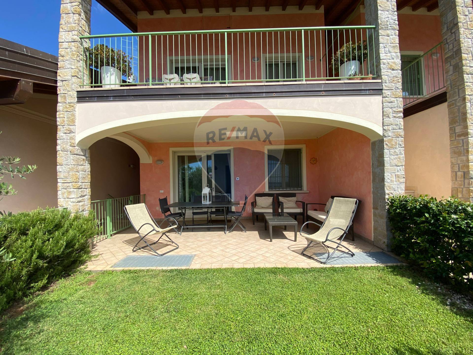  manerba-del-garda vendita quart:  re-max-edilfin