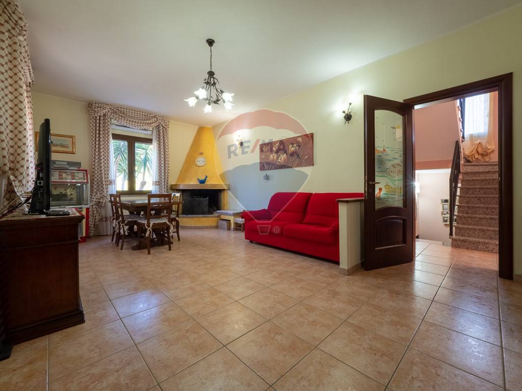 Villa Unifamiliare - Indipendente CAPOTERRA vendita  Zona Residenza Del Poggio  RE/MAX Incontro