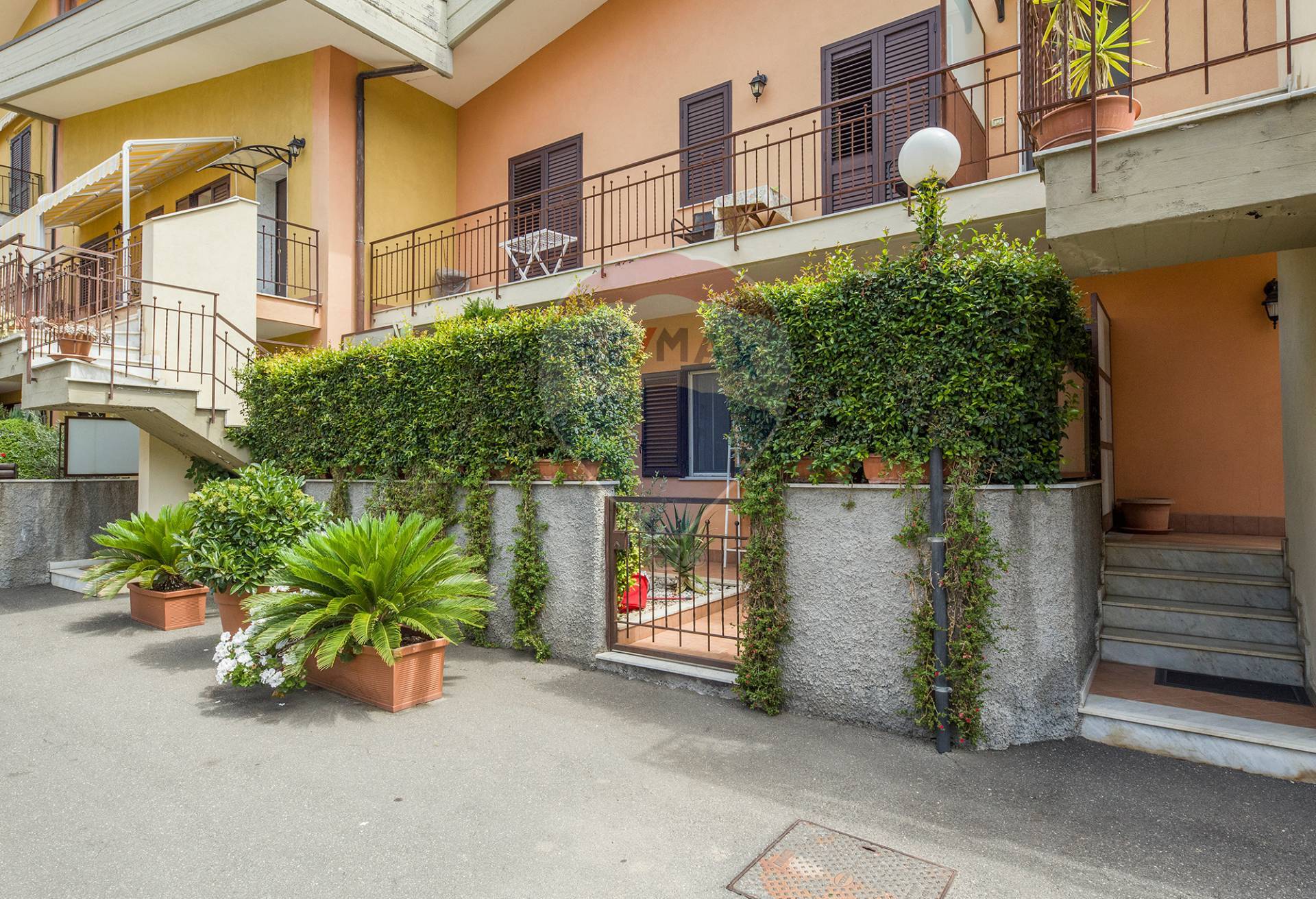 Appartamento GRAVINA DI CATANIA vendita    RE/MAX City Home