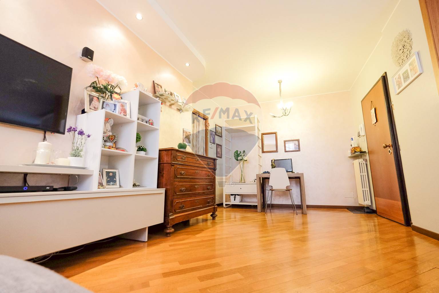 Appartamento AMBIVERE vendita    RE/MAX Expo