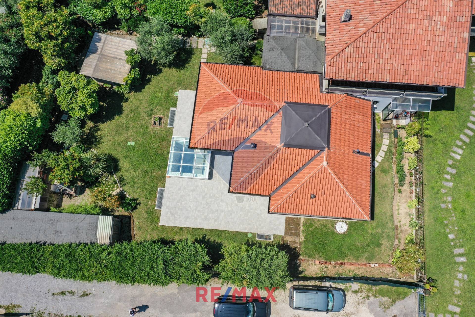 Villa MANERBA DEL GARDA vendita  Pieve  RE/MAX Edilfin