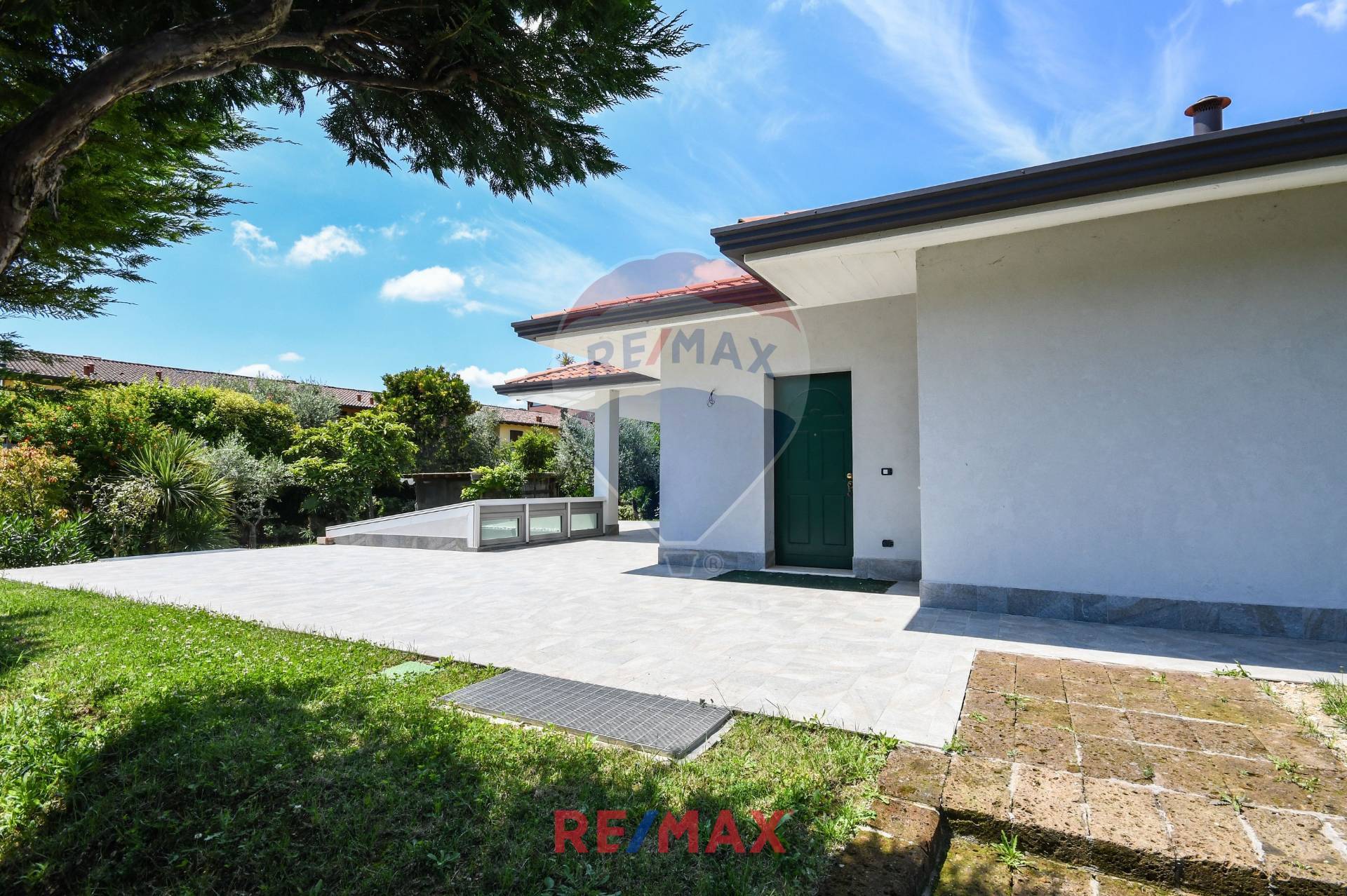 Villa MANERBA DEL GARDA vendita  Pieve  RE/MAX Edilfin