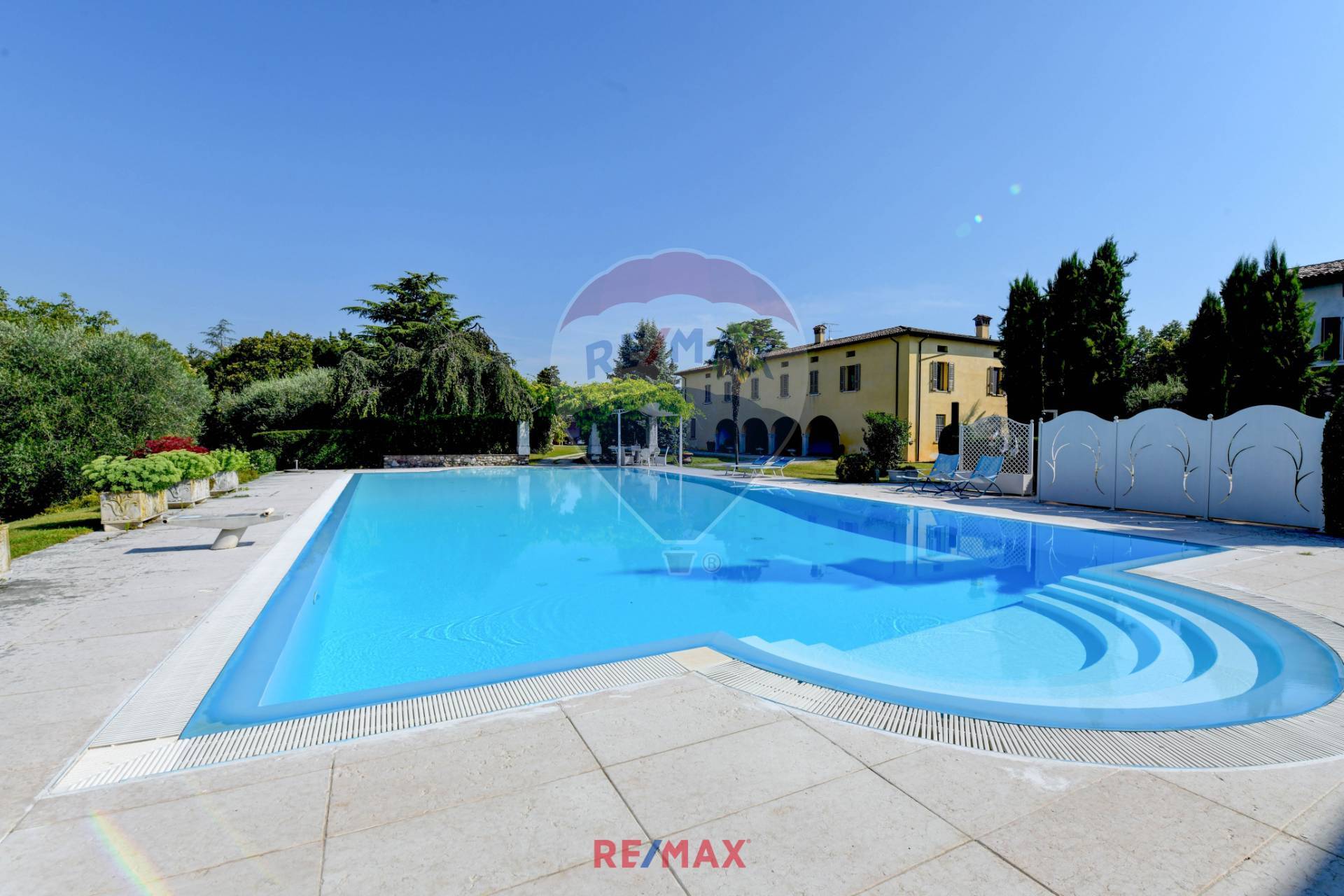  desenzano del garda vendita quart: centenaro re/max edilfin