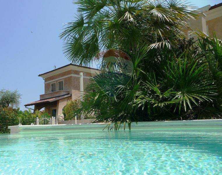 Villa MANERBA DEL GARDA vendita    RE/MAX Edilfin